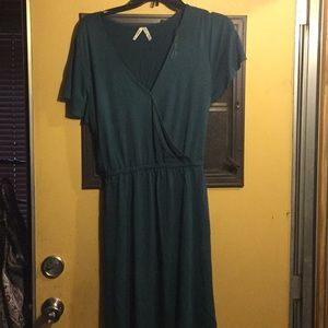 Women’s/Junior’s Dress